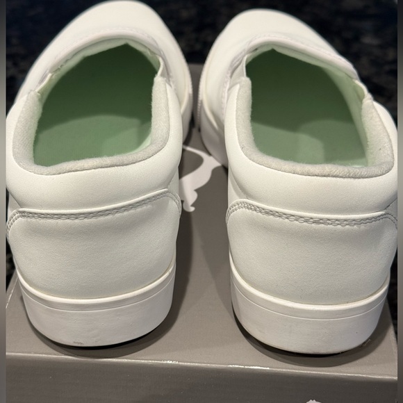 PUMA Women’s TUSTIN L Slip-on Spikeless golf shoes Size 7 White LIKE NEW - Picture 7 of 13